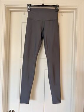 ALO Yoga 7/8 High-Waist Airlift Legging - Small - Anthracite Color
